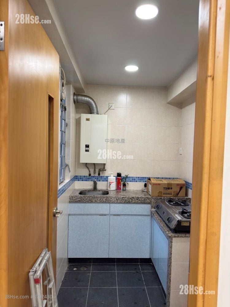 City One Shatin Sell 2 Bedrooms 327 ft²