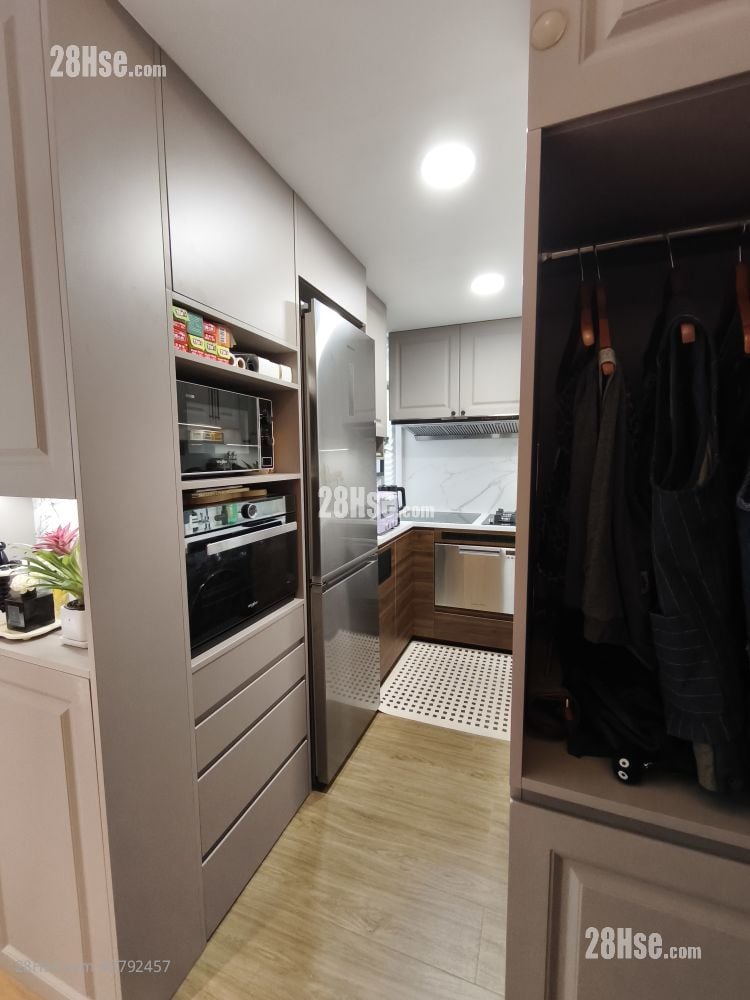 启钻苑 售盘 1 房 , 1 浴室 374 平方尺