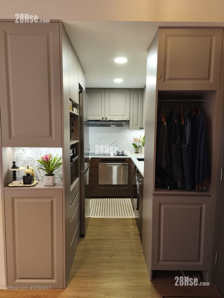 启钻苑 售盘 1 房 , 1 浴室 374 平方尺