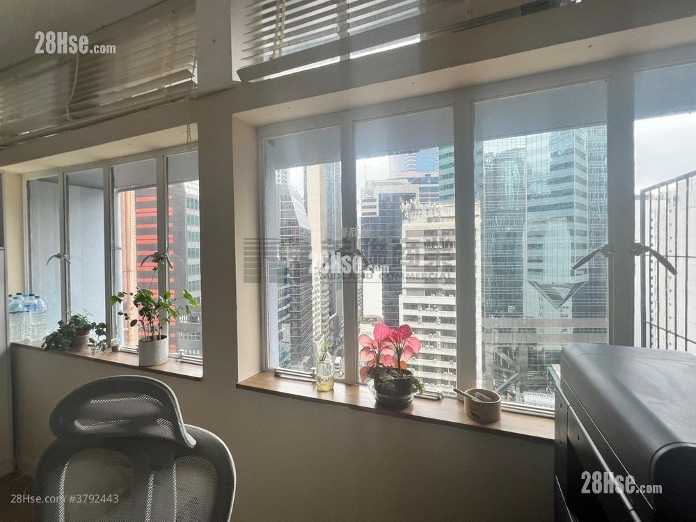 裕成商业大厦 售盘 425 平方尺