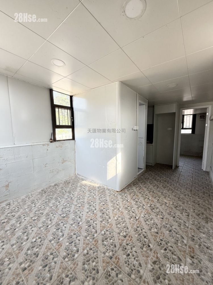 Village Sell 3 Bedrooms , 2 Bathrooms