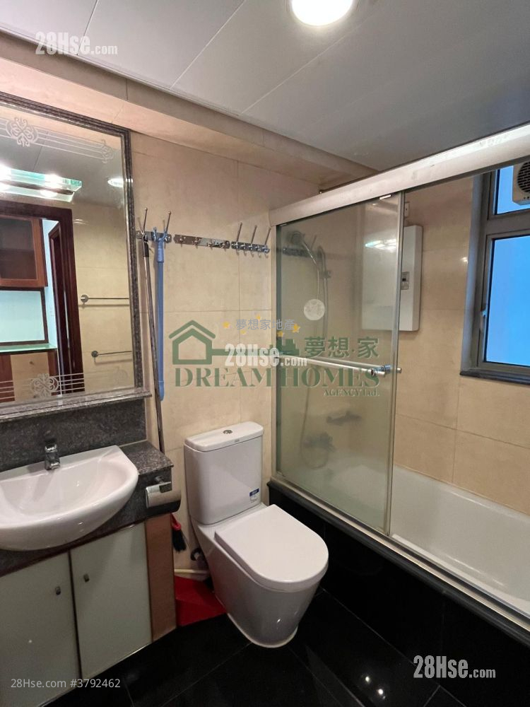 The Merton Sell 2 Bedrooms , 1 Bathroom 482 ft²