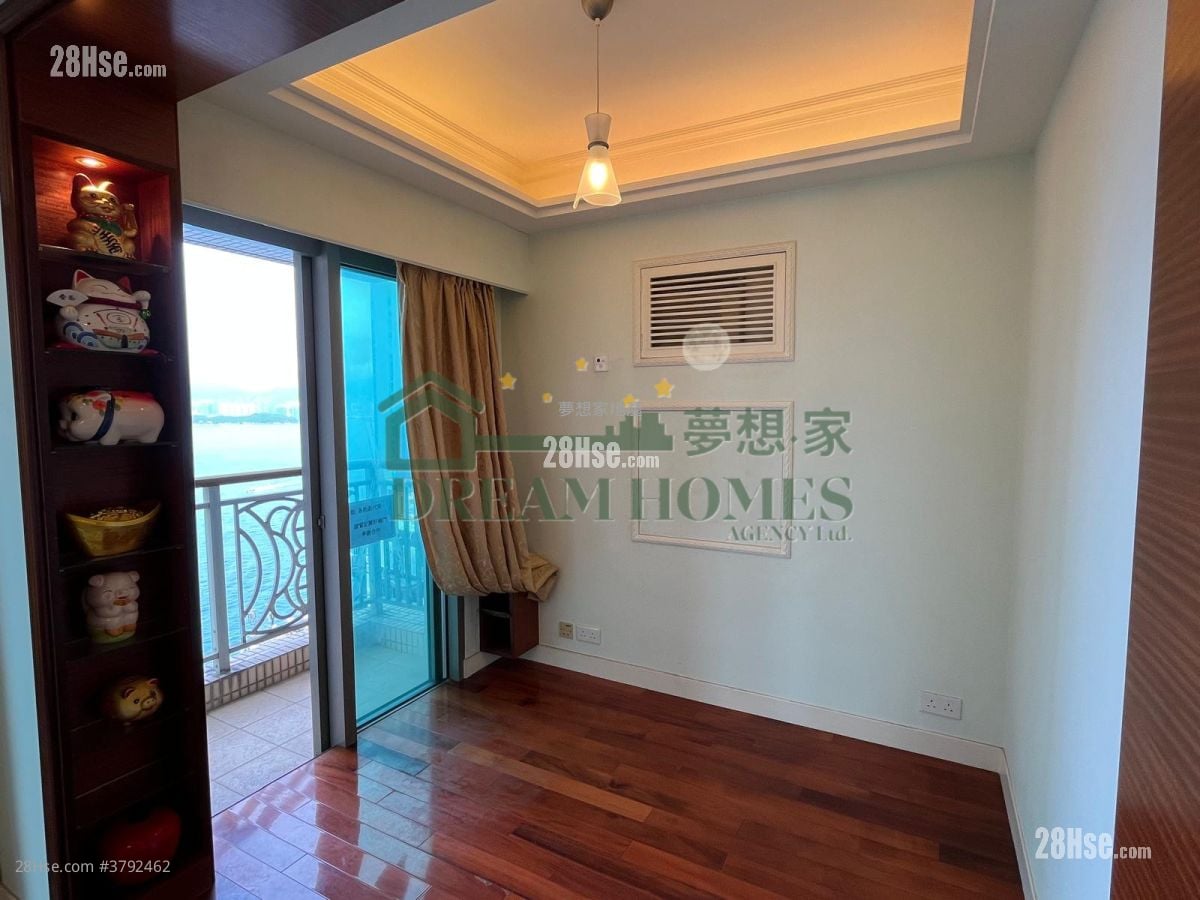 The Merton Sell 2 Bedrooms , 1 Bathroom 482 ft²