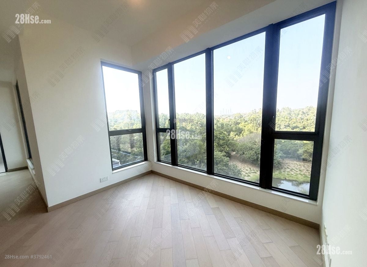 Wetland Seasons Bay Sell 4 Bedrooms , 4 Bathrooms 1,124 ft²