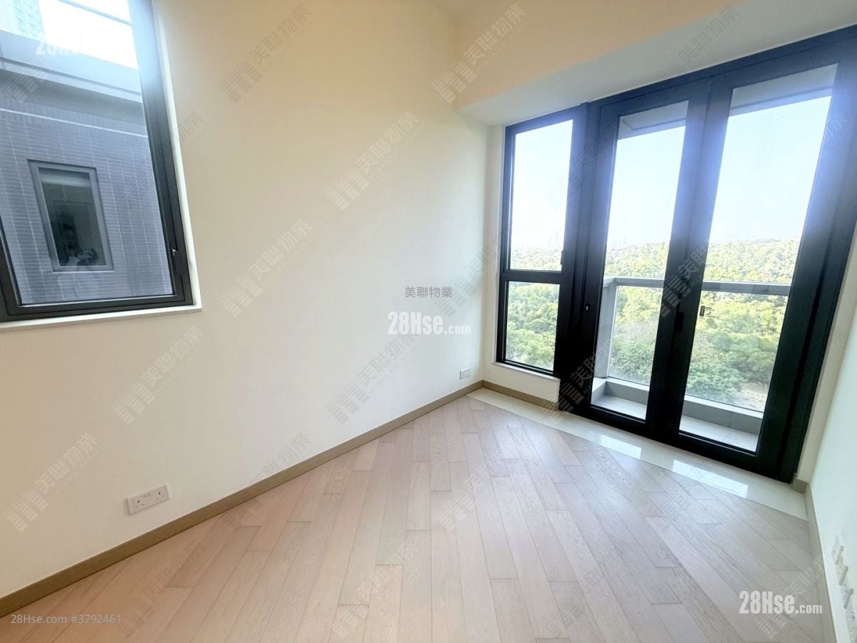 Wetland Seasons Bay Sell 4 Bedrooms , 4 Bathrooms 1,124 ft²