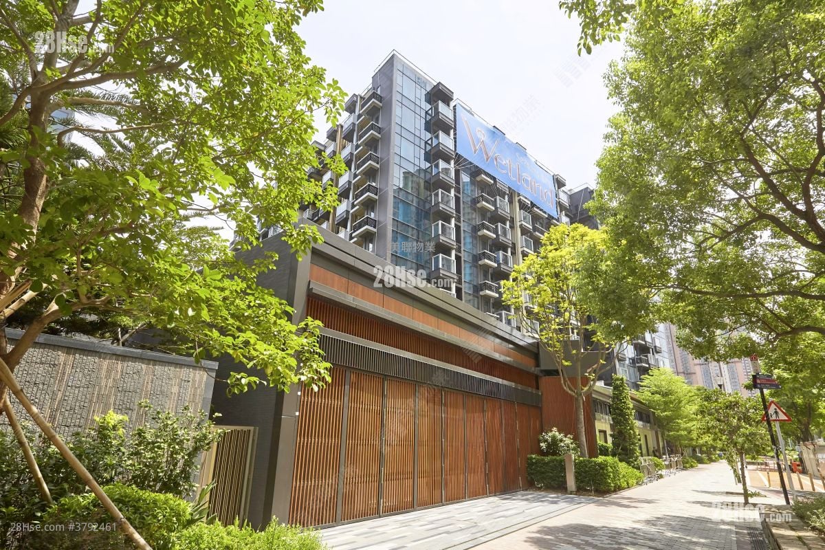 Wetland Seasons Bay Sell 4 Bedrooms , 4 Bathrooms 1,124 ft²