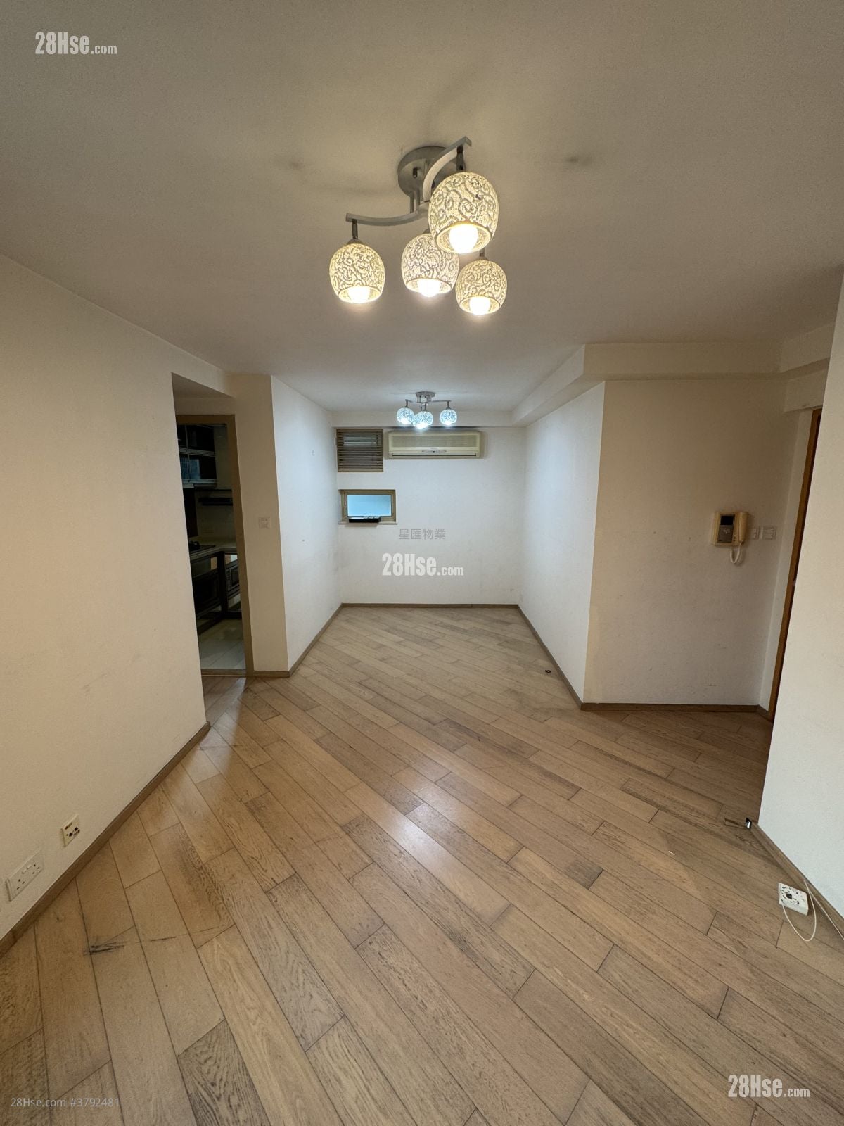 Harbour Place Rental 3 Bedrooms 593 ft²