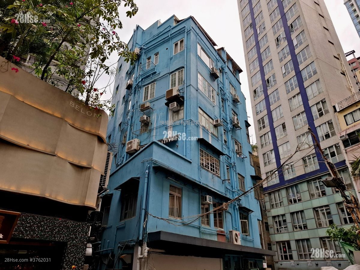 荷李活道68-70A号 租盘 开放式间隔 , 1 浴室 250 平方尺