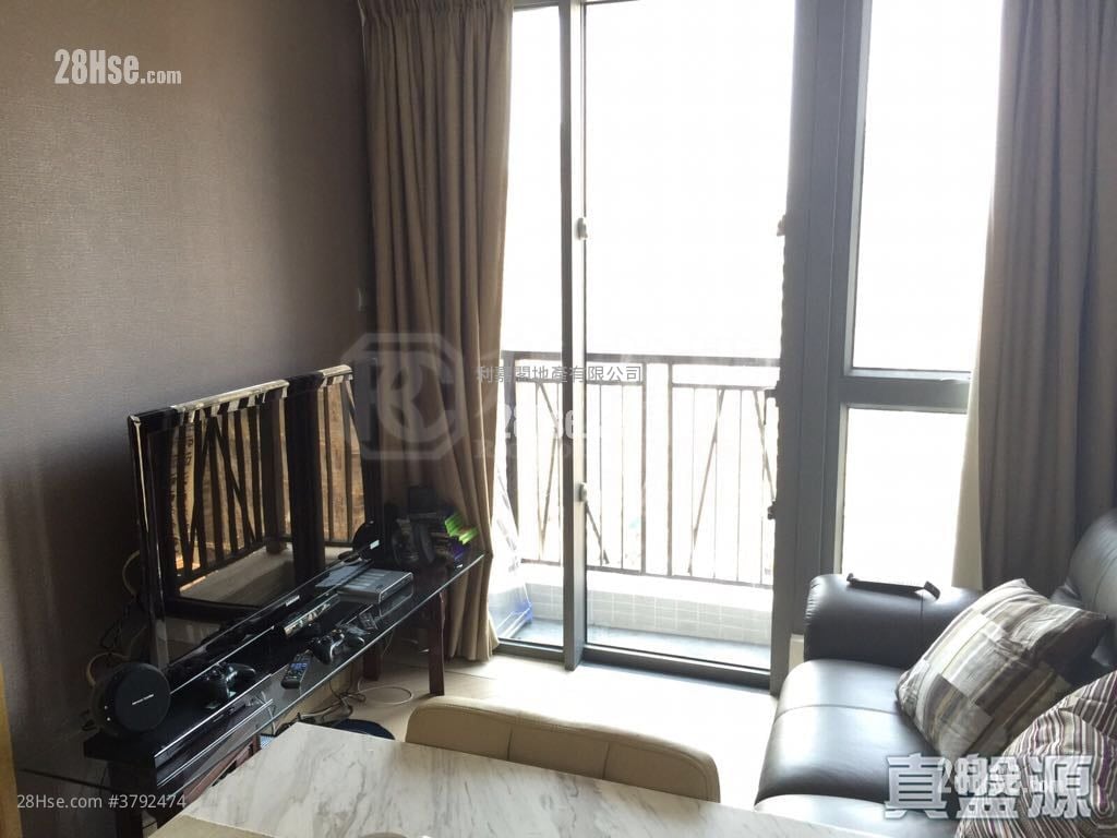 The Met. Sublime Sell 1 Bedroom 259 ft²