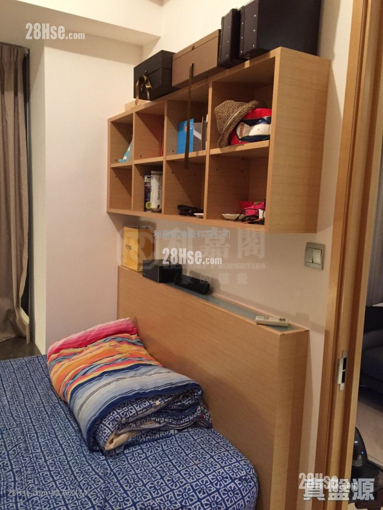 The Met. Sublime Sell 1 Bedroom 259 ft²