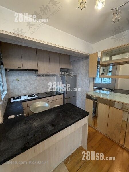 Whampoa Garden Sell 2 Bedrooms 389 ft²