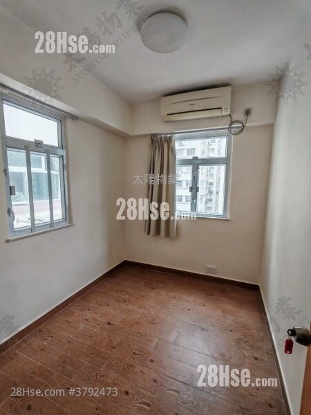Whampoa Estate Sell 3 Bedrooms 490 ft²