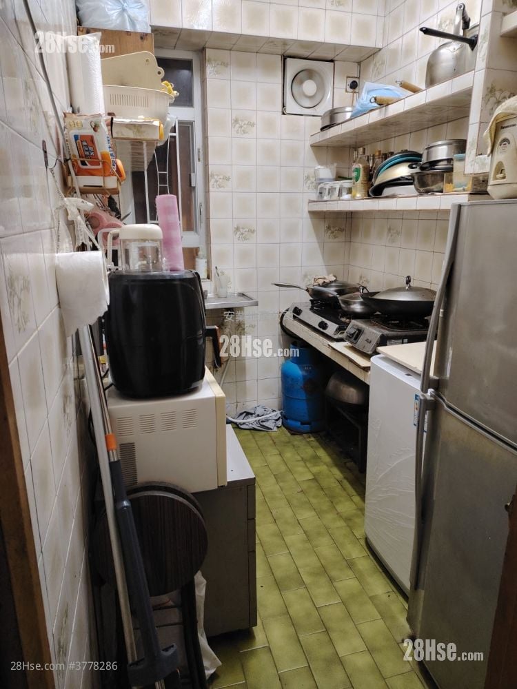 四海大厦 售盘 3 房 497 平方尺