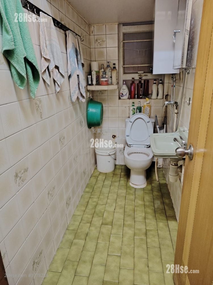 四海大厦 售盘 3 房 497 平方尺