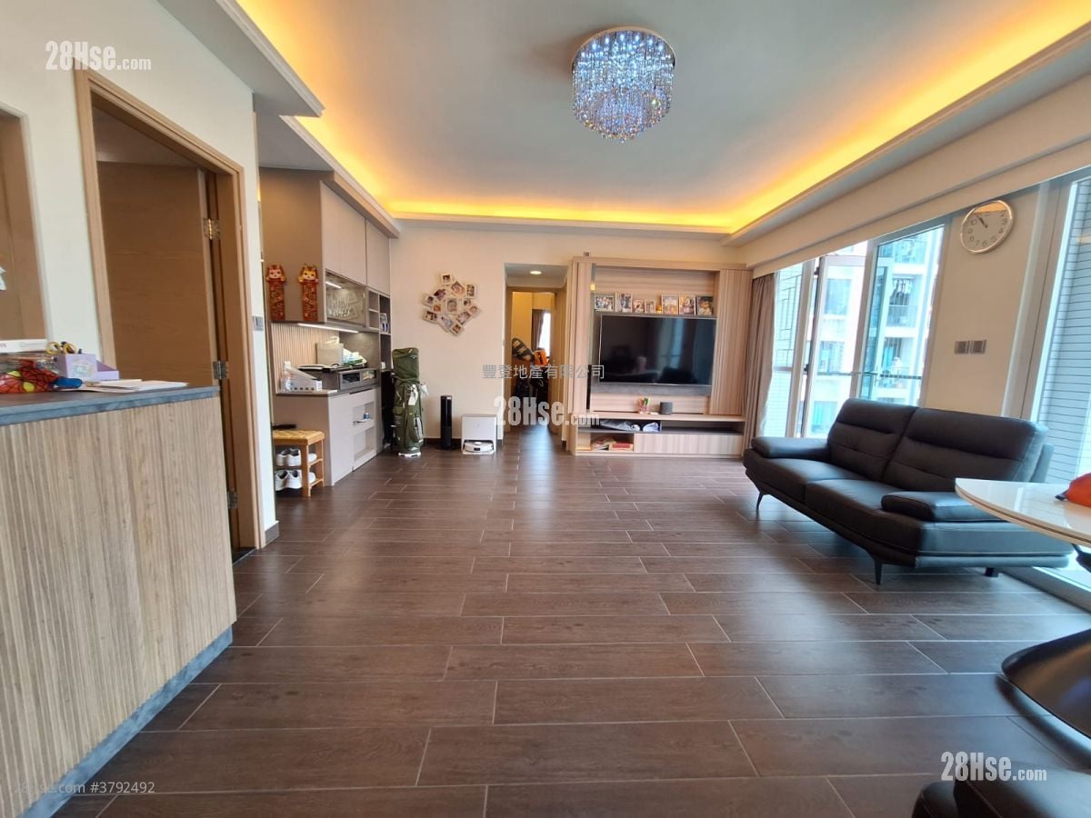 现崇山 售盘 3 房 , 3 浴室 1,123 平方尺