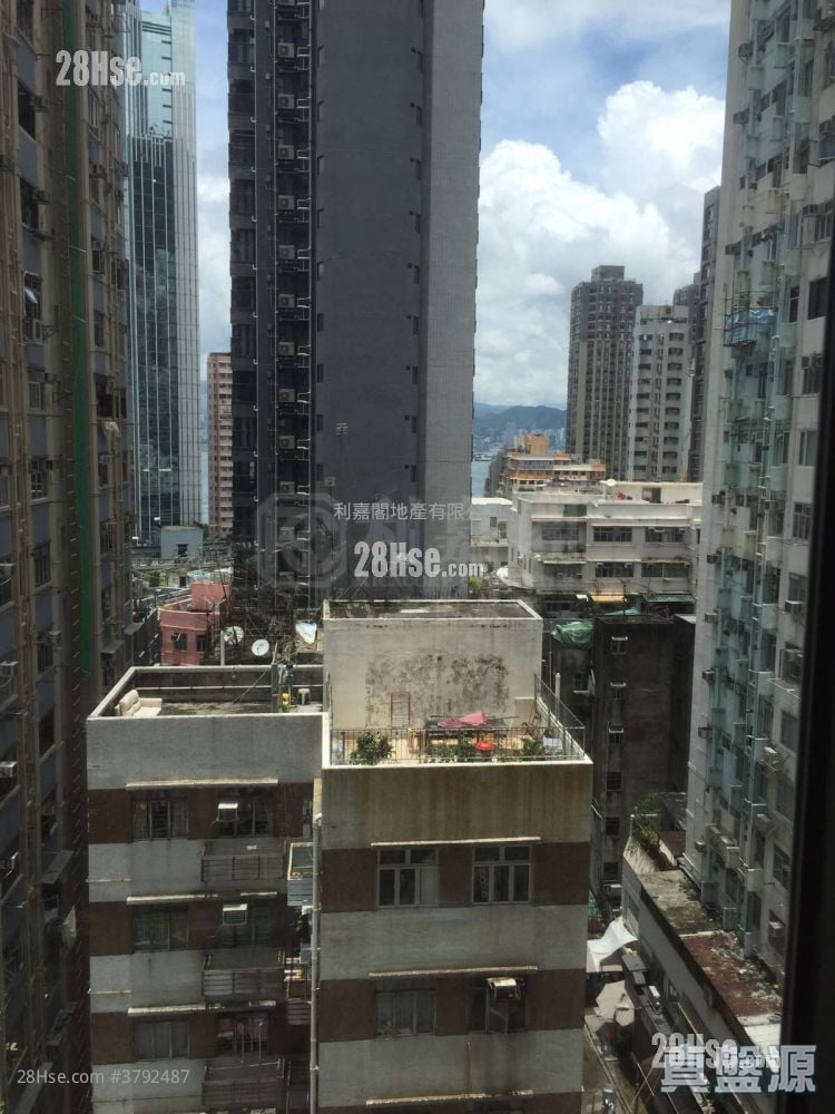 True Light Building Sell 1 Bedroom 381 ft²