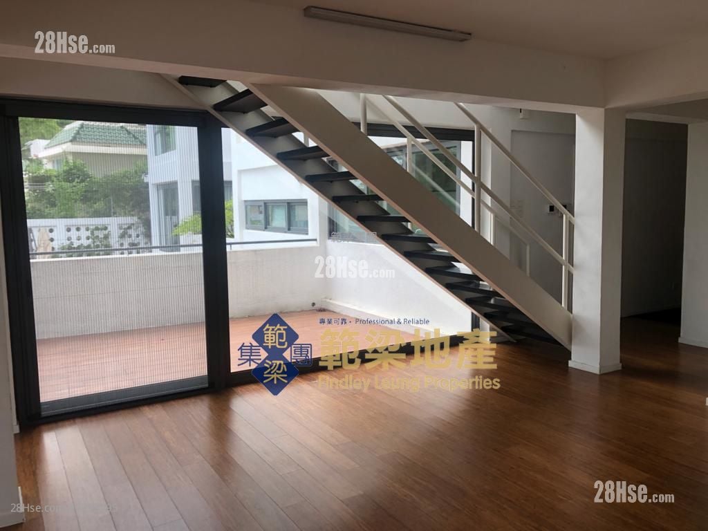 瑞士花园 租盘 4 房 , 3 浴室 2,024 平方尺