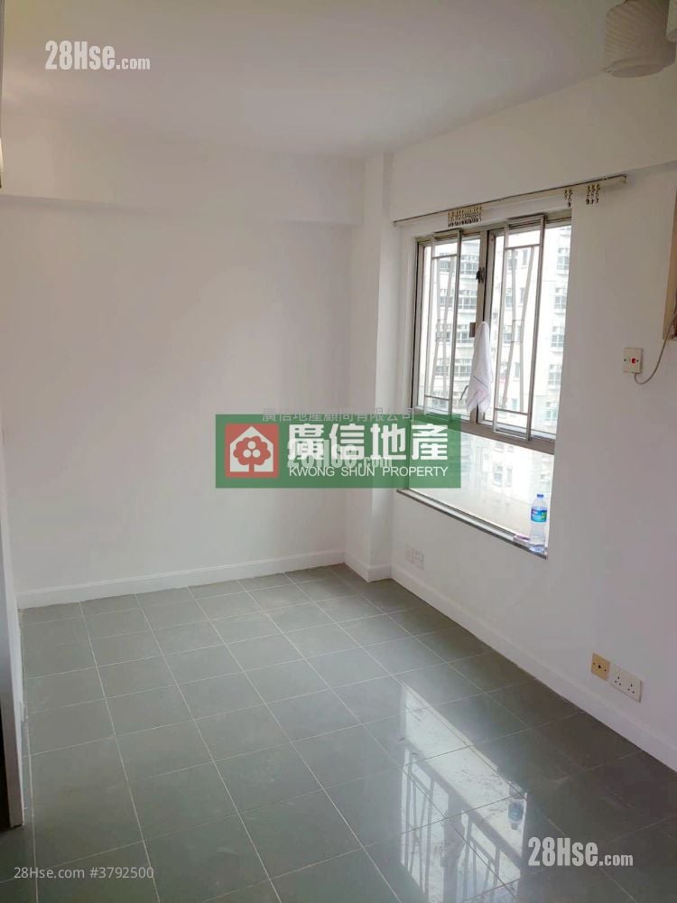 Konwall Court Sell Studio , 1 Bathroom 213 ft²