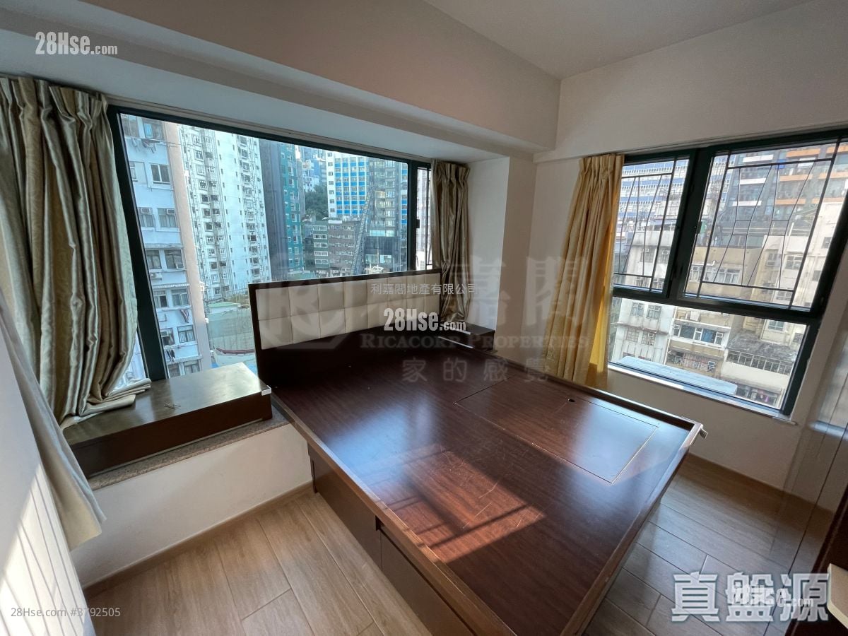 俊升华庭 售盘 3 房 616 平方尺