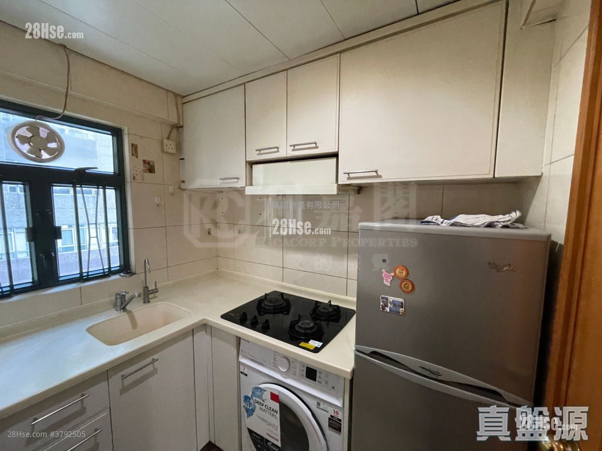 俊升华庭 售盘 3 房 616 平方尺