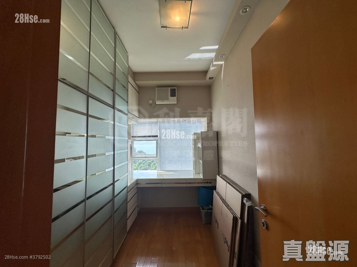 涟山 租盘 3 房 , 2 浴室 940 平方尺