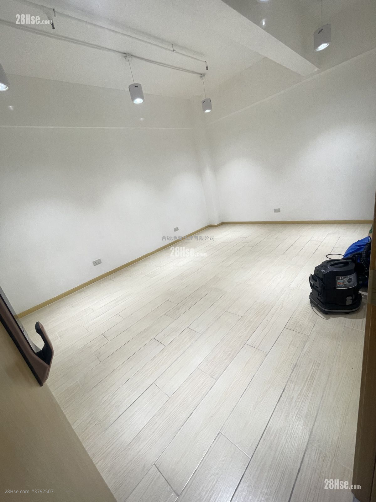 East Sun Industrial Centre Rental