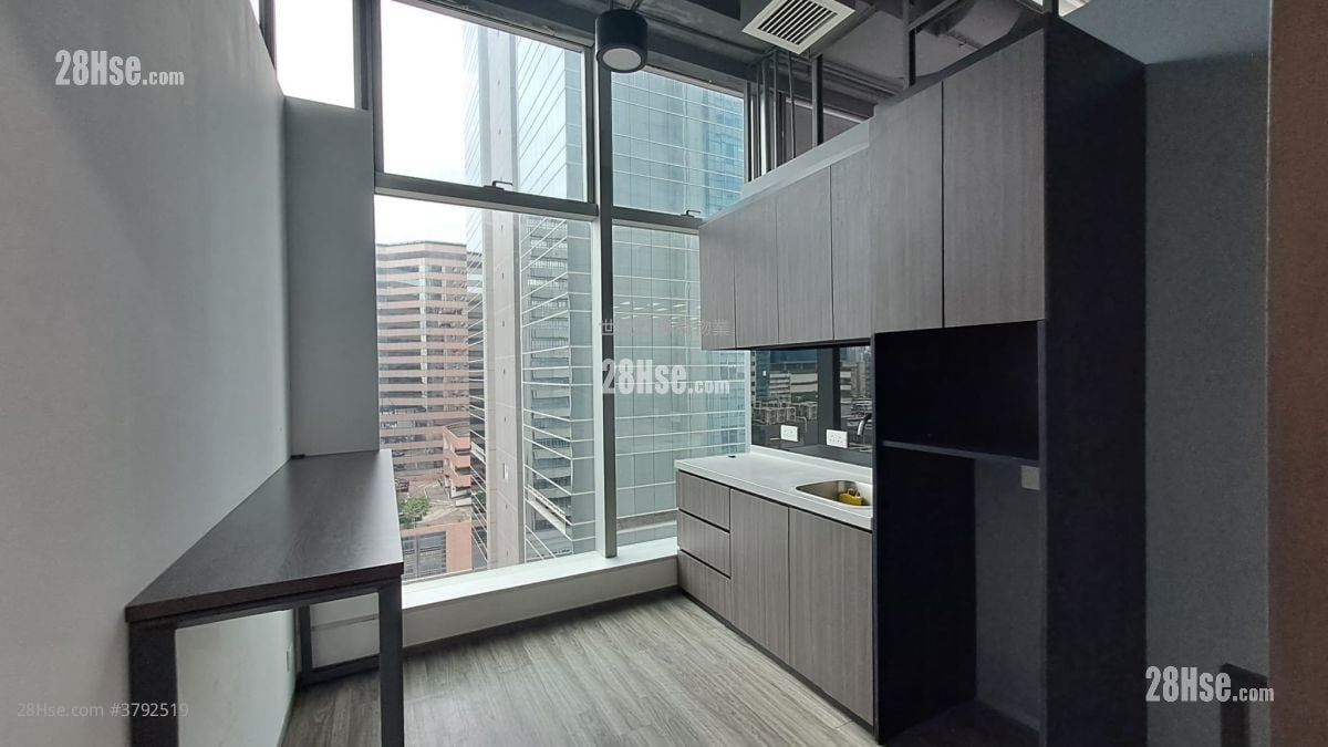 Billion Centre Rental 5+ Bedrooms