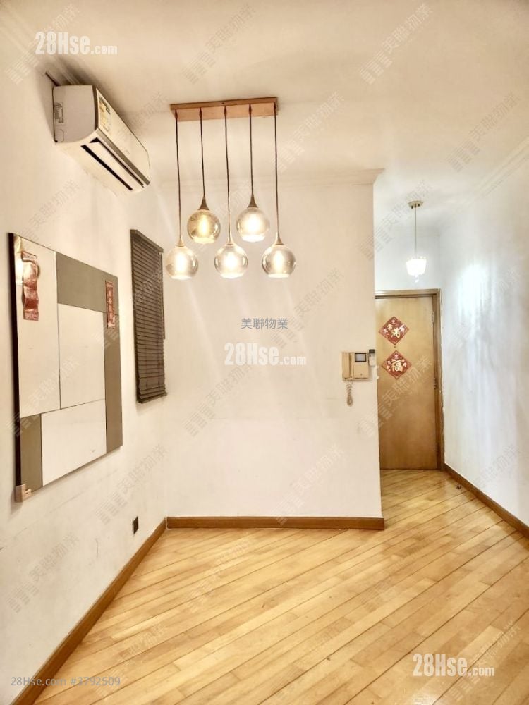 名逸居 售盘 2 房 , 1 浴室 526 平方尺