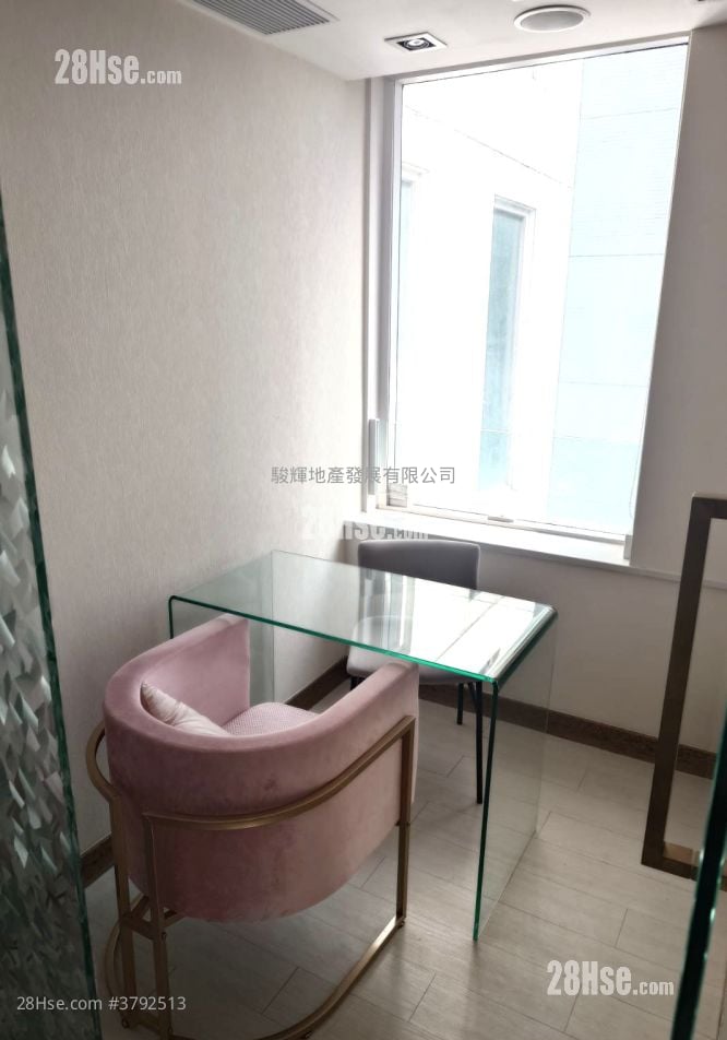 亞士厘道17-19號 Rental 5+ Bedrooms