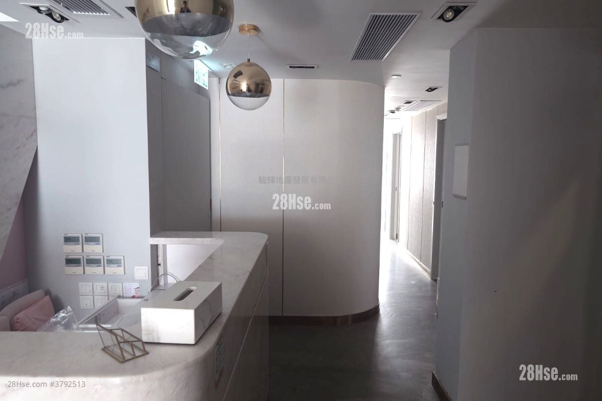 亞士厘道17-19號 Rental 5+ Bedrooms