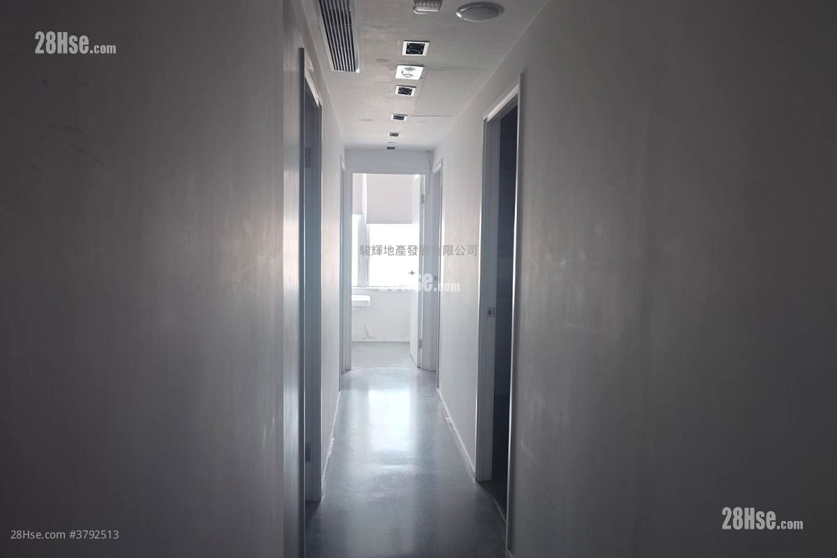 亞士厘道17-19號 Rental 5+ Bedrooms