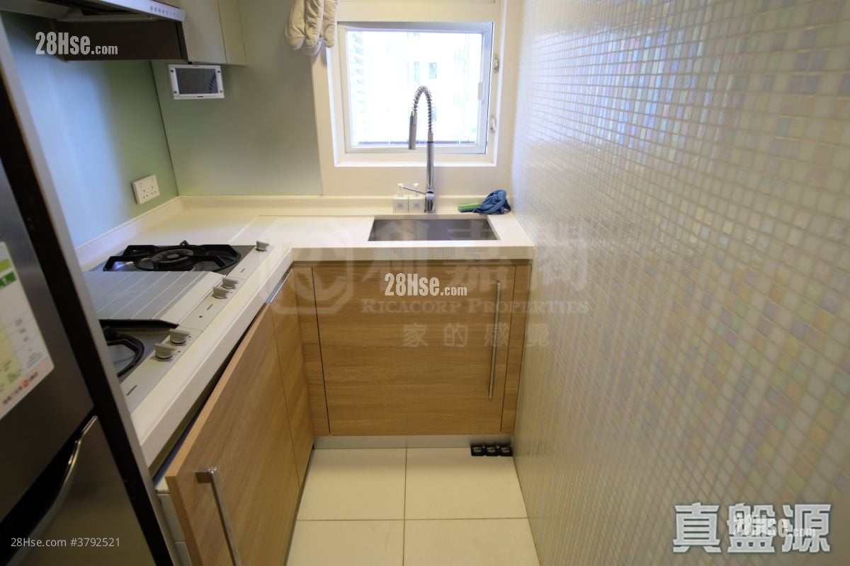 聚贤居 售盘 2 房 400 平方尺