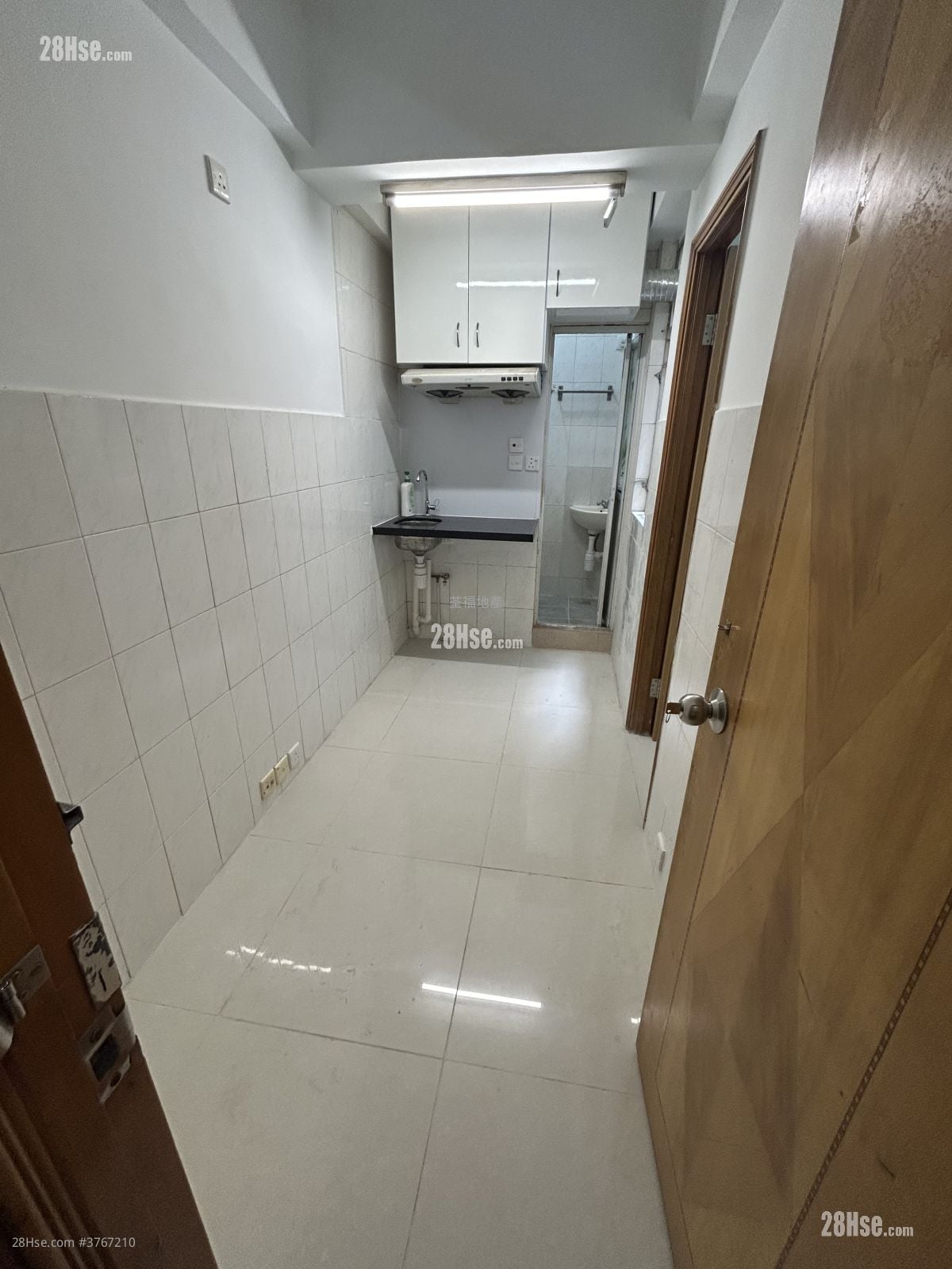 Wang Wah Mansion Rental 1 Bedroom , 1 Bathroom 180 ft²