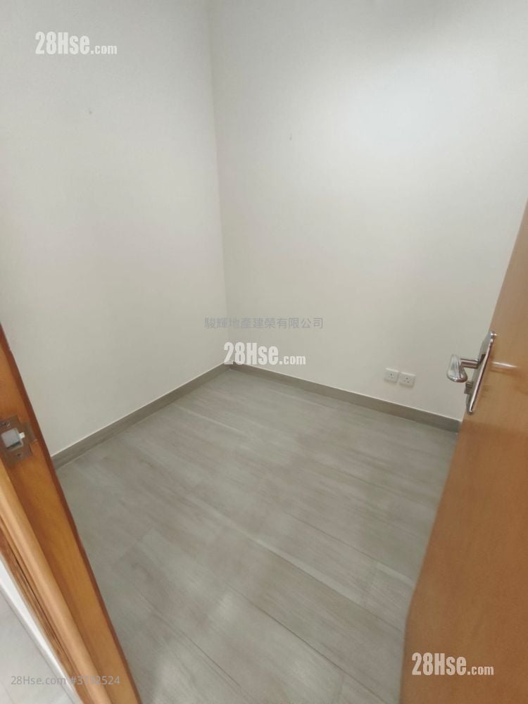 Kam Tong Building Rental 2 Bedrooms , 1 Bathroom 281 ft²