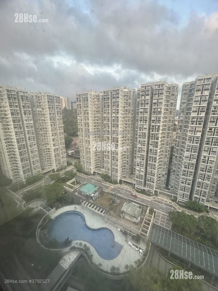 Laguna City Sell 2 Bedrooms 517 ft²