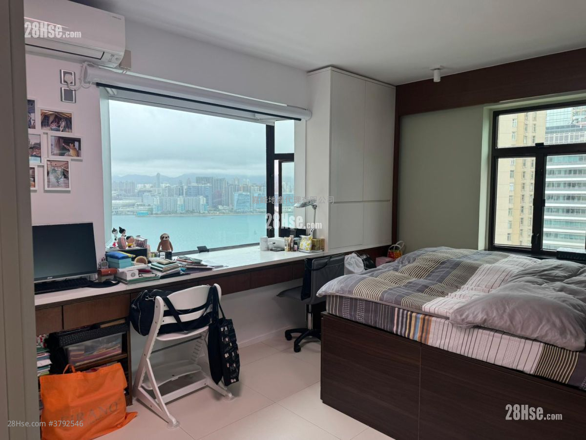 Victoria Centre Sell 2 Bedrooms , 1 Bathroom 666 ft²