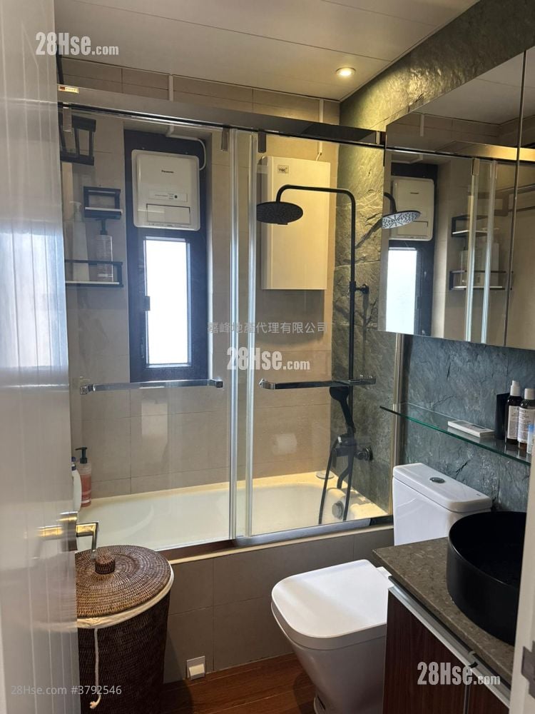 Victoria Centre Sell 2 Bedrooms , 1 Bathroom 666 ft²