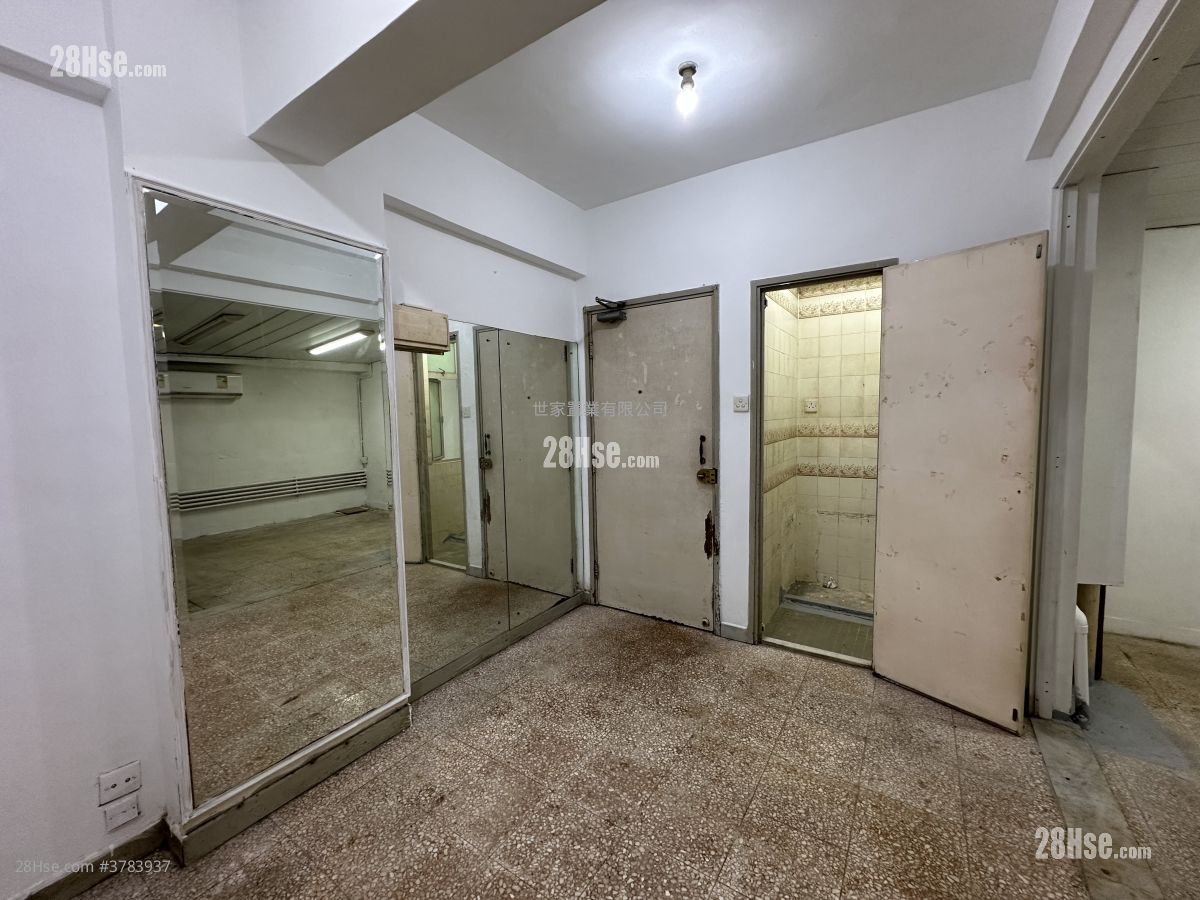 金富楼 售盘 1 浴室 247 平方尺