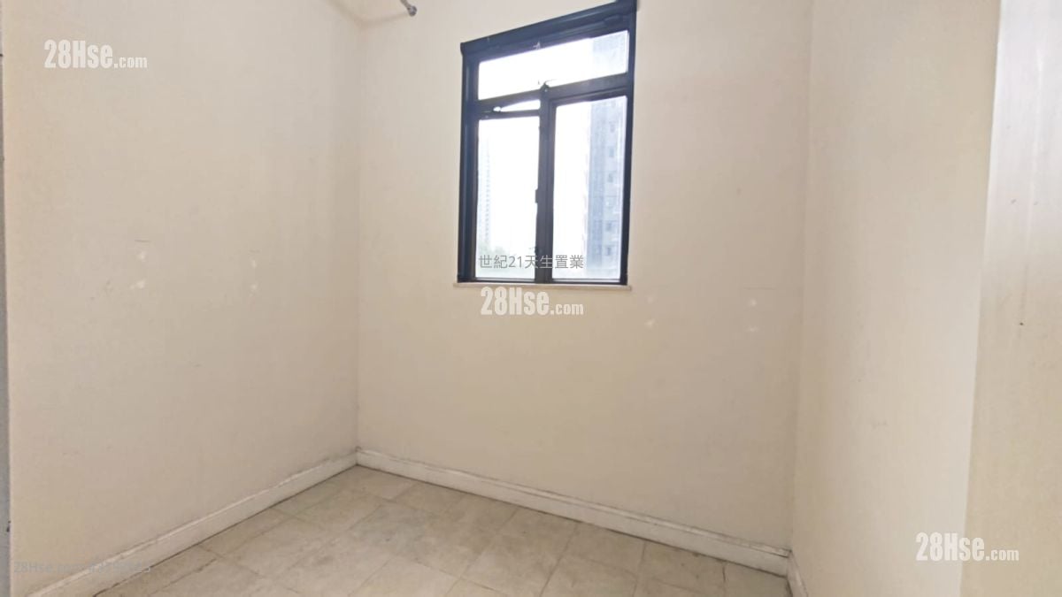 Dragon Villa Rental 5+ Bedrooms , 3 Bathrooms 1,342 ft²