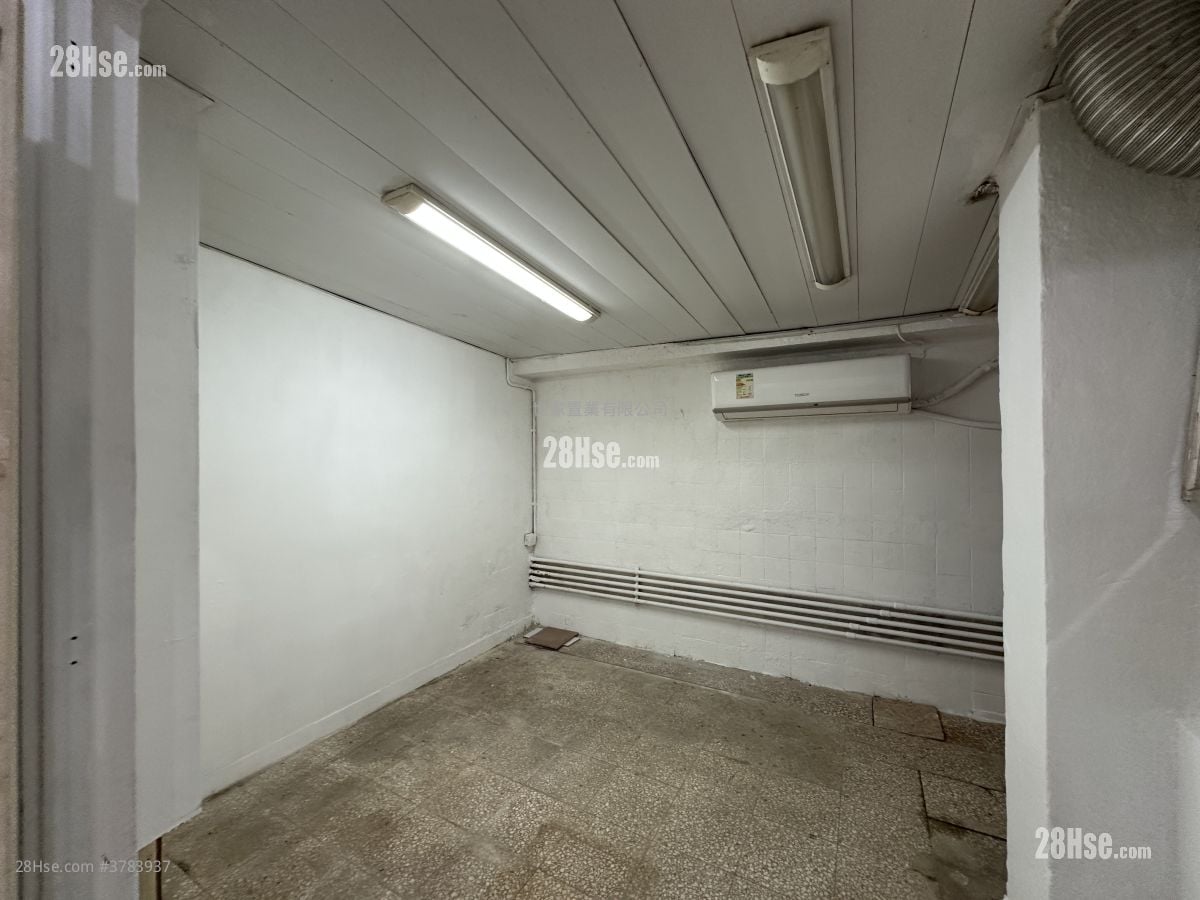 金富楼 售盘 1 浴室 247 平方尺