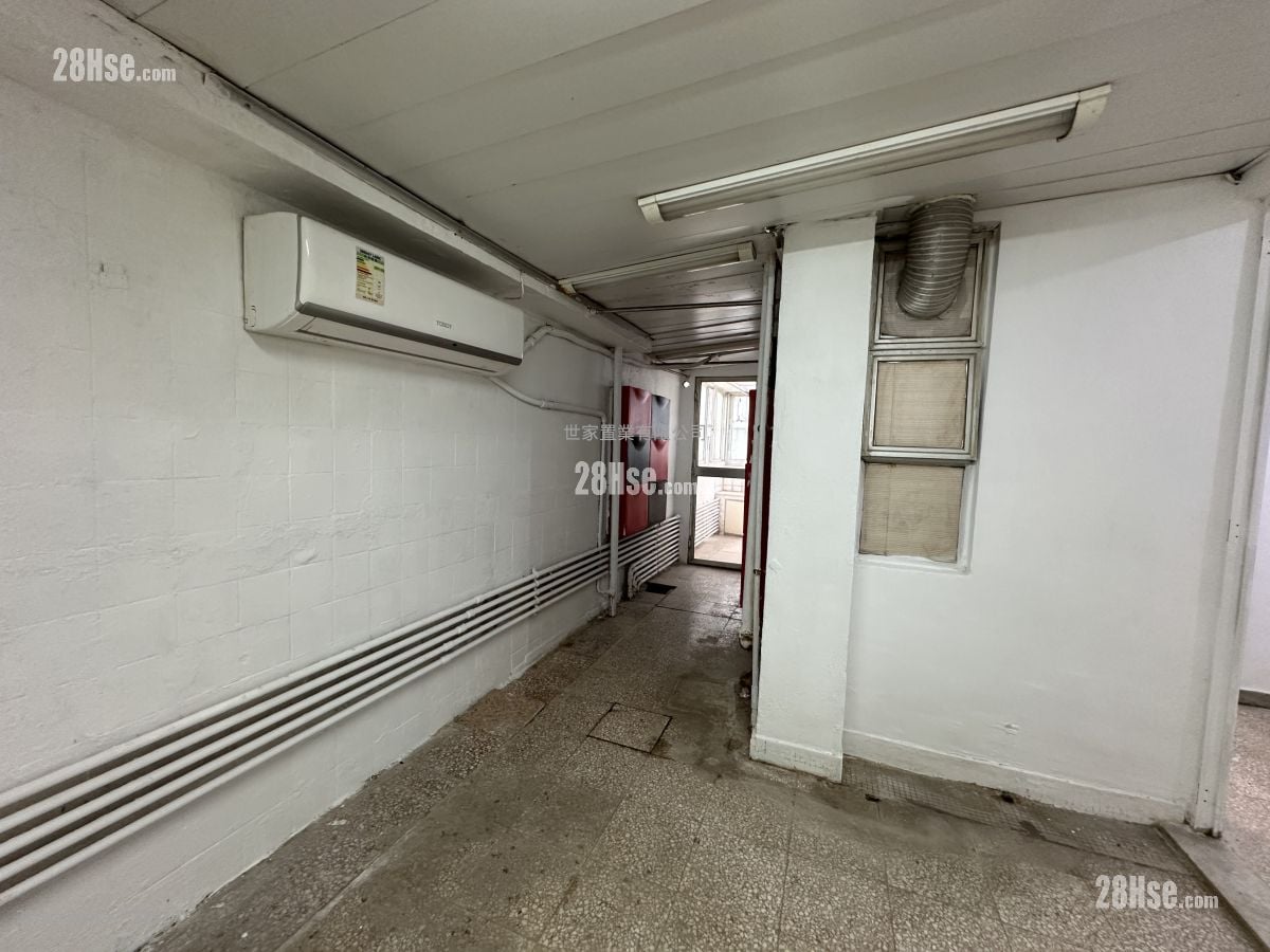 金富楼 售盘 1 浴室 247 平方尺