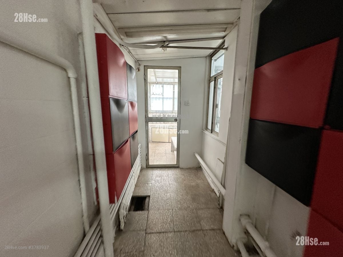 金富楼 售盘 1 浴室 247 平方尺