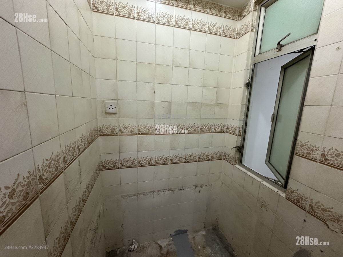 金富楼 售盘 1 浴室 247 平方尺