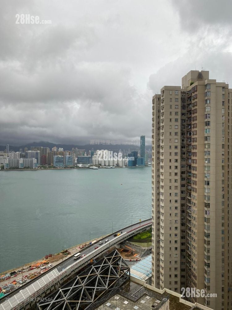 Victoria Centre Sell 2 Bedrooms , 1 Bathroom 666 ft²