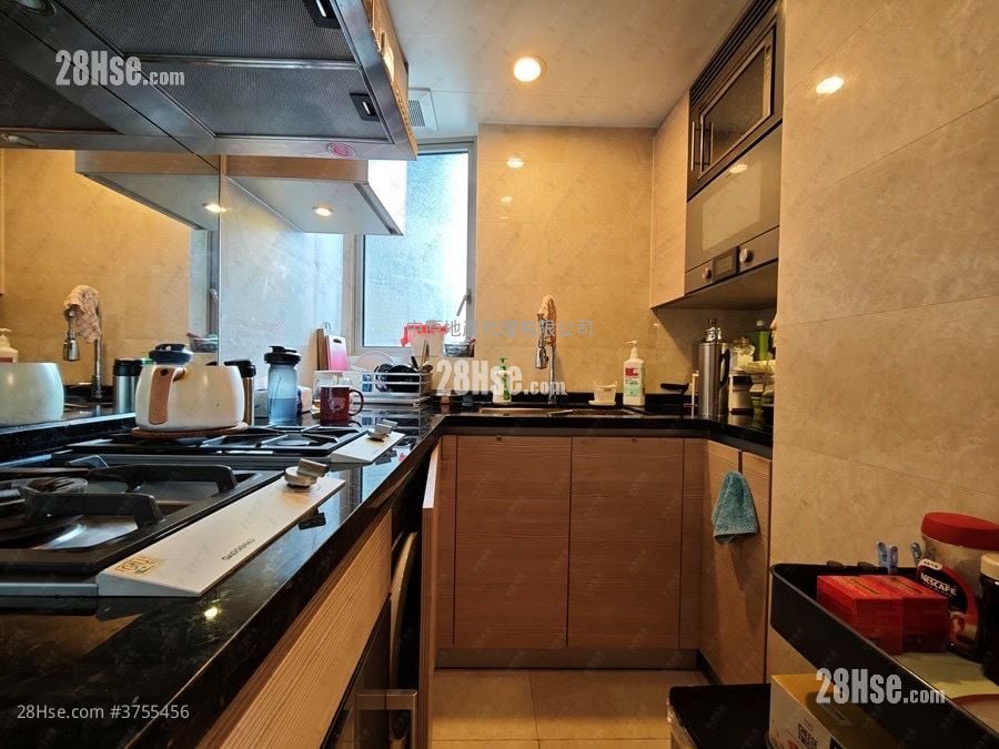 囍滙 售盤 3 房 , 1 浴室 658 平方呎