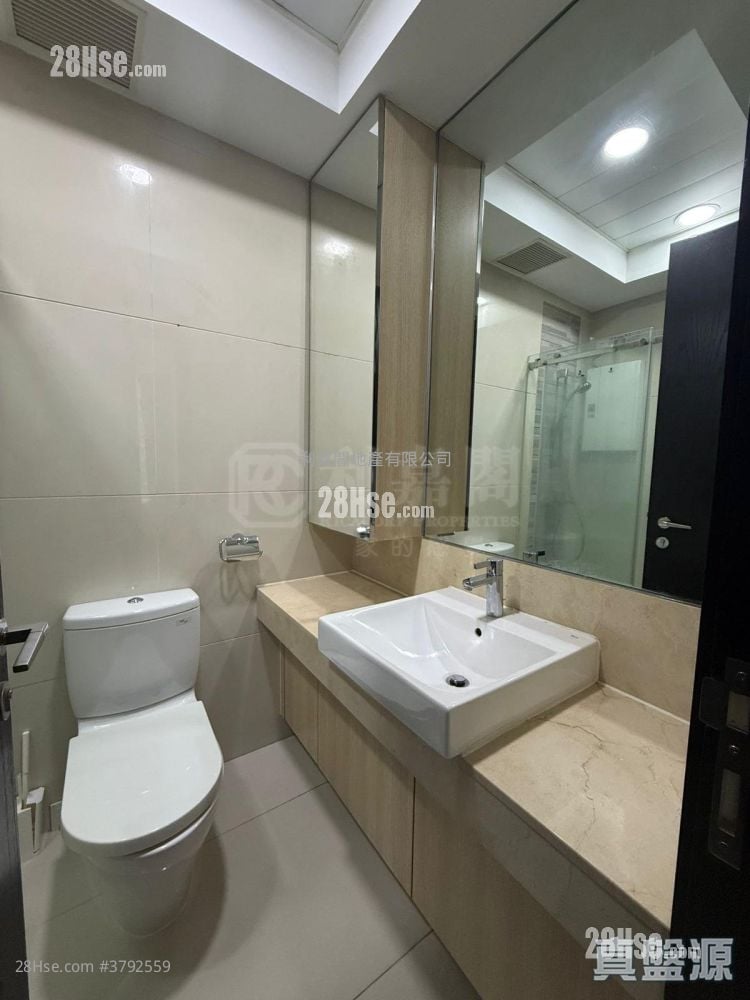 The Icon Sell 2 Bedrooms 506 ft²