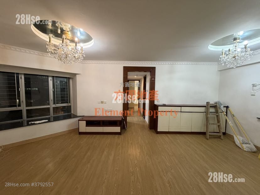 丽港城 售盘 3 房 , 2 浴室 687 平方尺