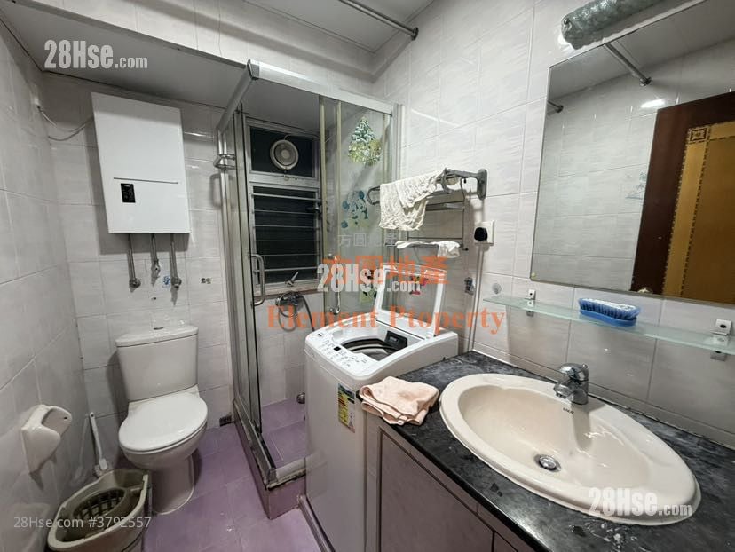 丽港城 售盘 3 房 , 2 浴室 687 平方尺