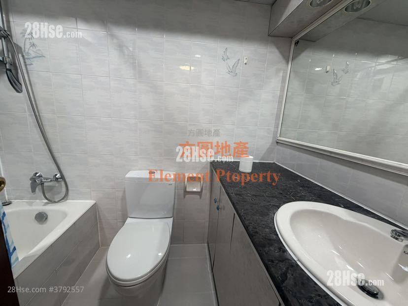 丽港城 售盘 3 房 , 2 浴室 687 平方尺