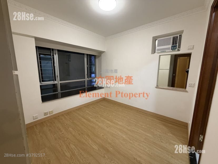 丽港城 售盘 3 房 , 2 浴室 687 平方尺